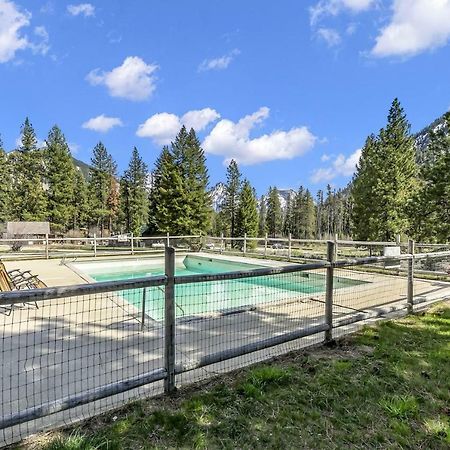 Sawtooth Lodge Stanley 외부 사진
