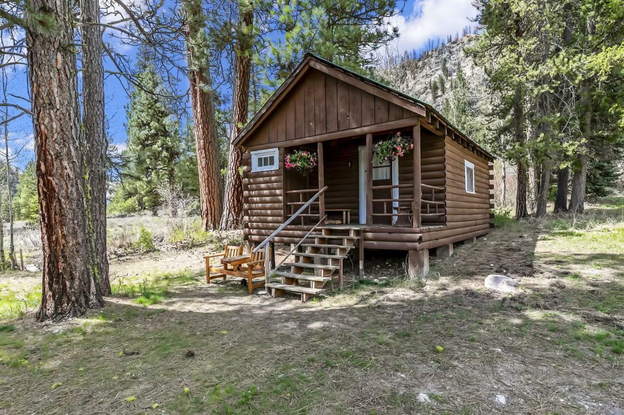 Sawtooth Lodge Stanley 외부 사진