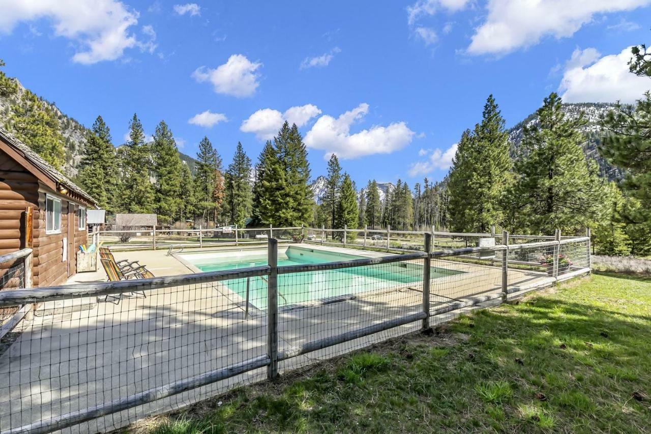 Sawtooth Lodge Stanley 외부 사진