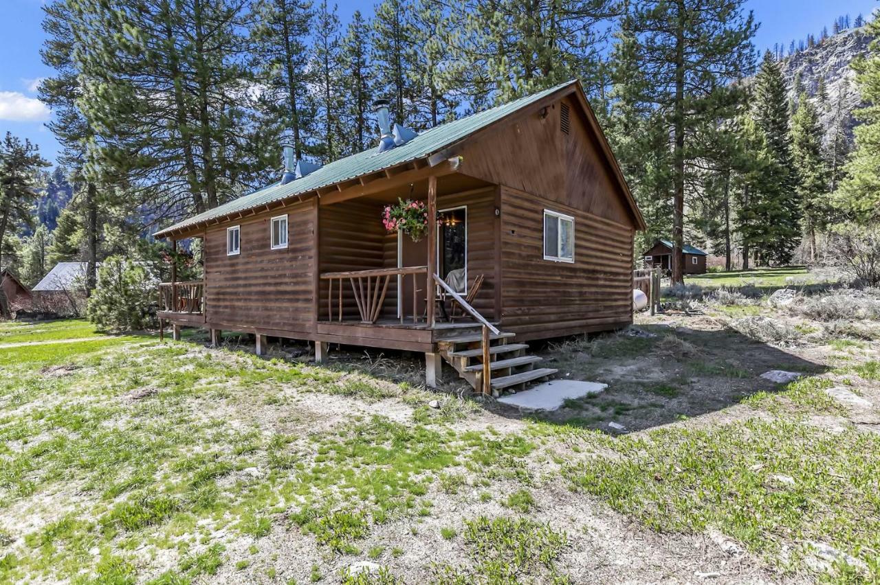Sawtooth Lodge Stanley 외부 사진