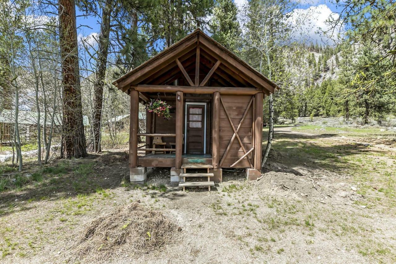 Sawtooth Lodge Stanley 외부 사진