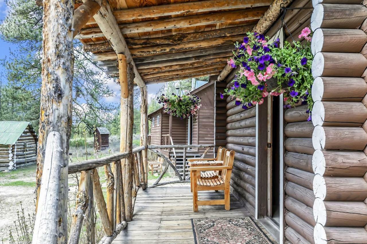 Sawtooth Lodge Stanley 외부 사진
