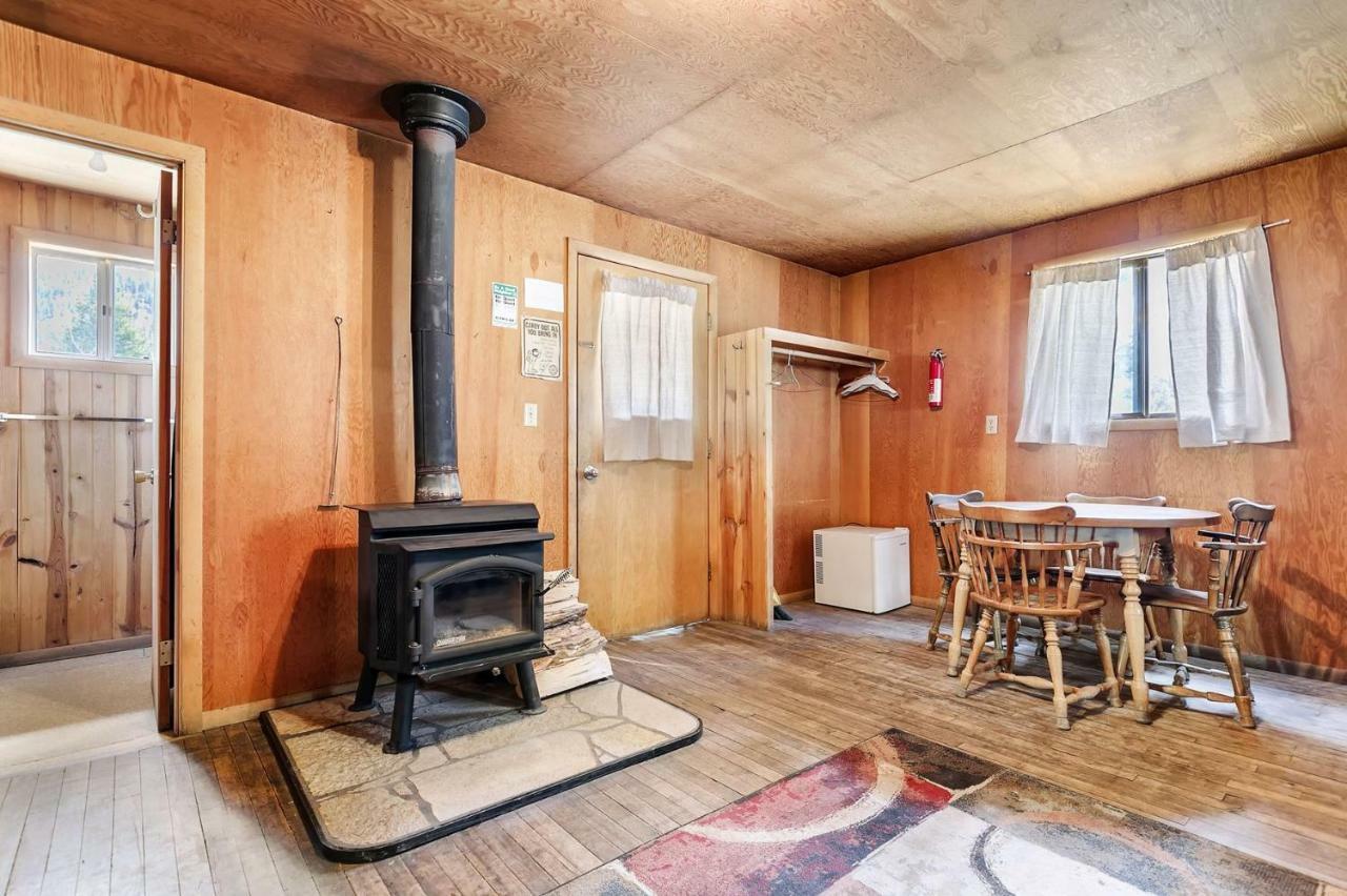 Sawtooth Lodge Stanley 외부 사진