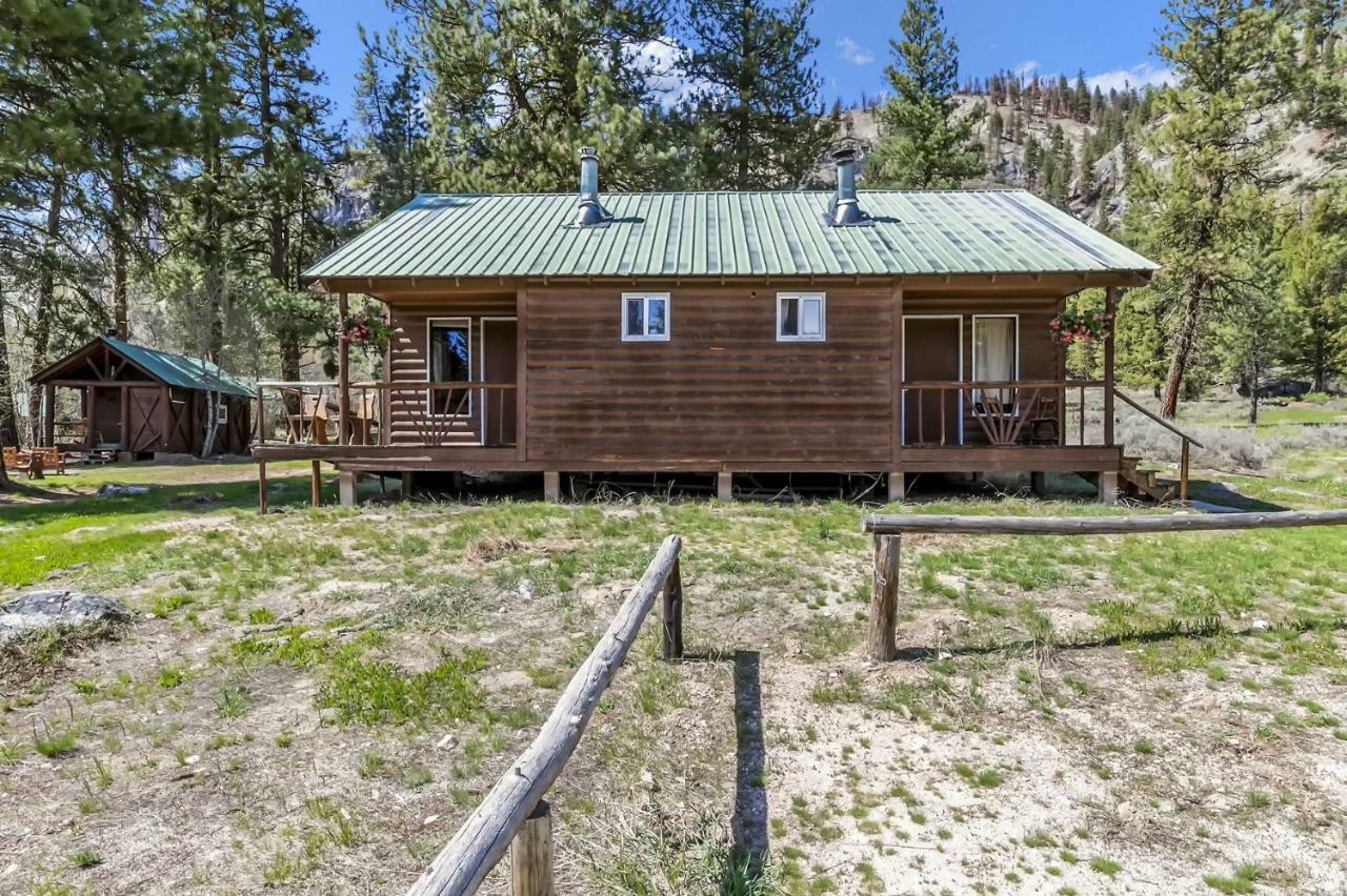 Sawtooth Lodge Stanley 외부 사진